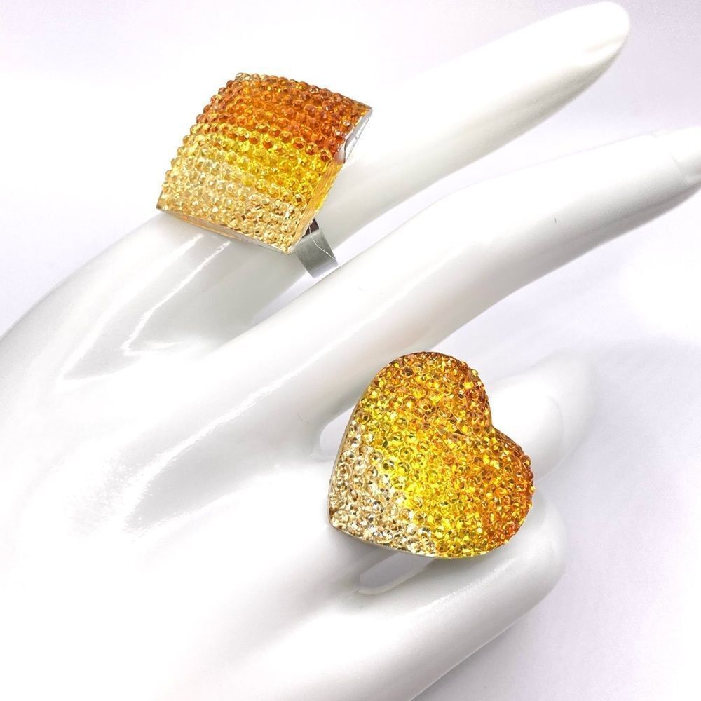 Set of 2 yellow ombre rings